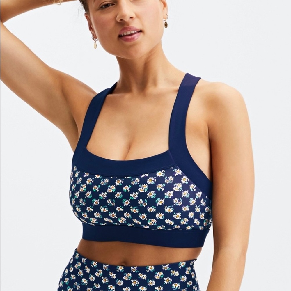Fabletics - Greta Low Impact Sports Bra - XXL (14-16) - Daisy Field/Navy